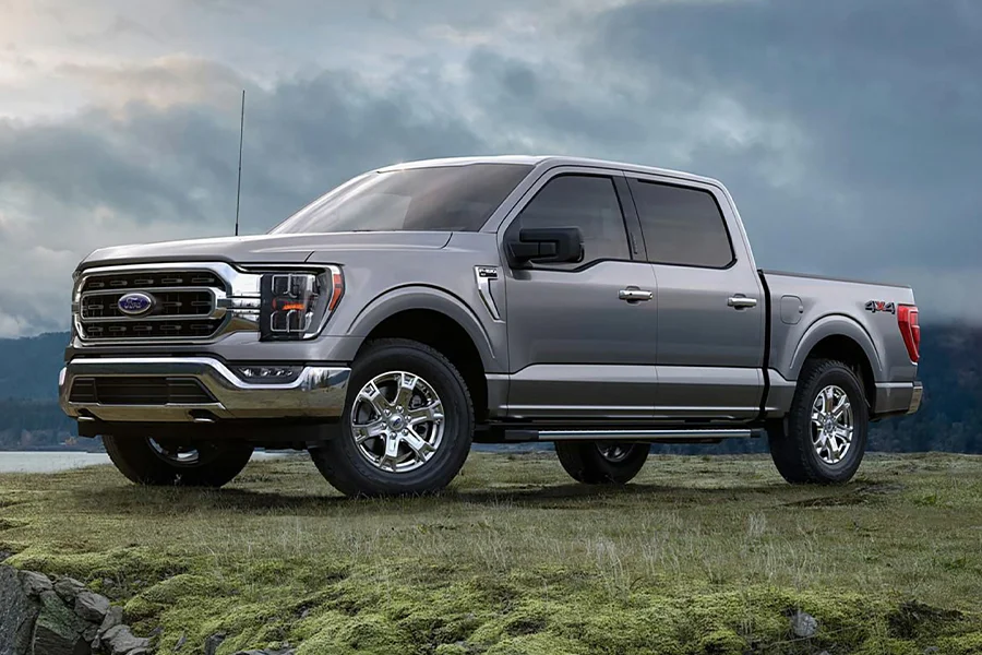 Ford F-150 side view
