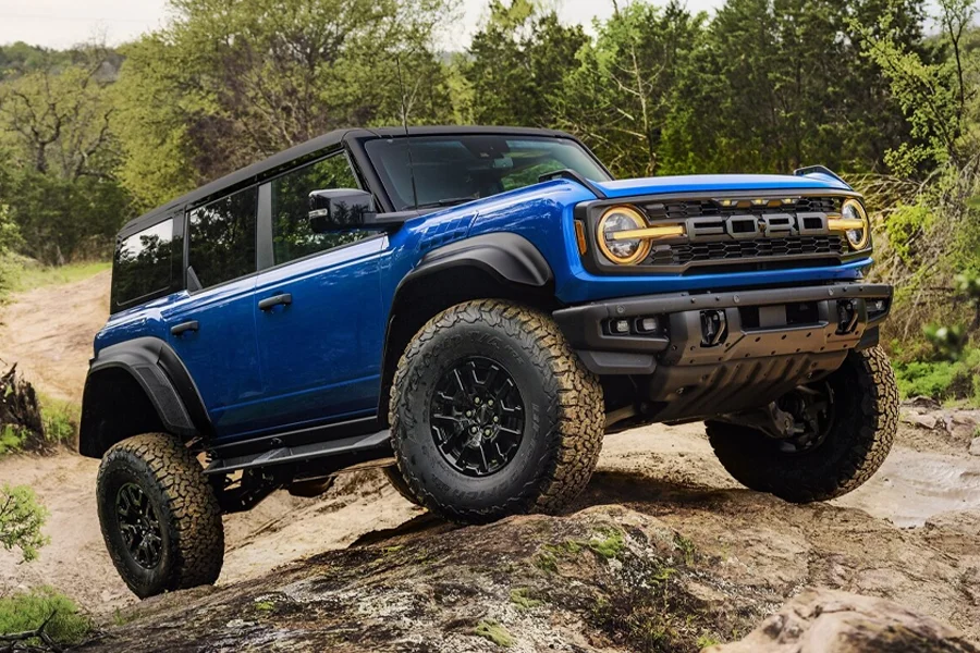 2025 Ford Bronco Climbing Rock