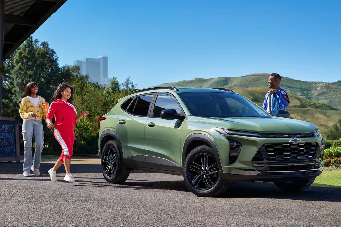 Comparing Your Options the Right Way at Diamond Chevrolet GMC in Auburn, MA