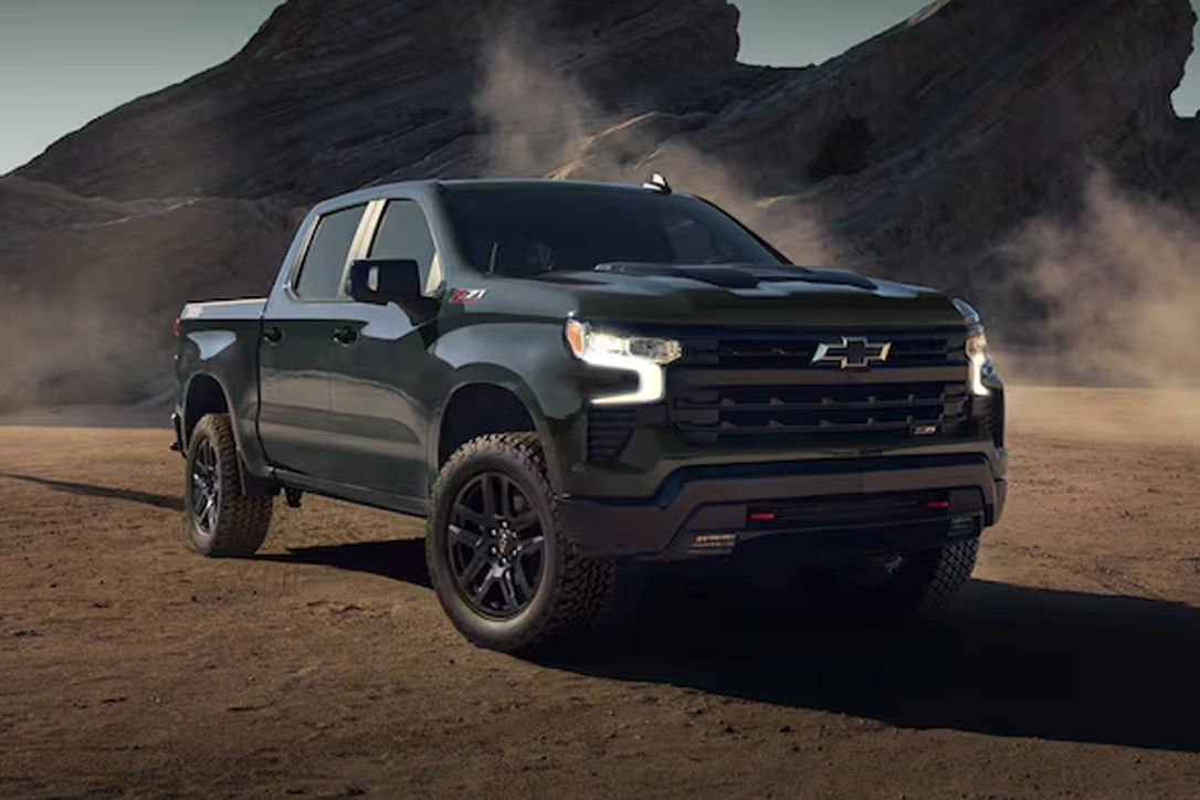 Comparing Your Options the Right Way at Diamond Chevrolet GMC in Auburn, MA