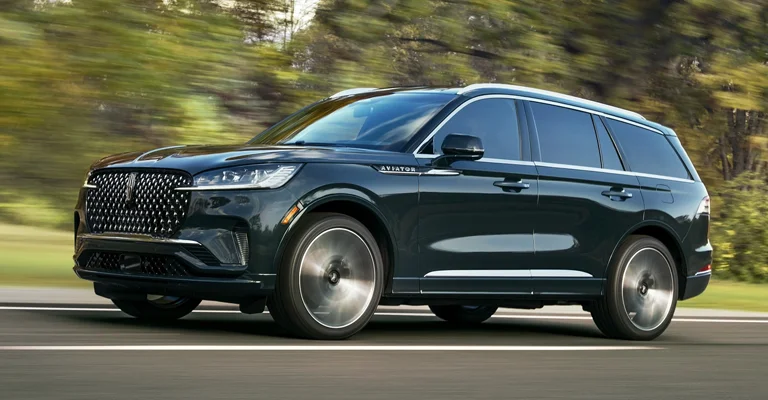 Lincoln Aviator VS The Competition