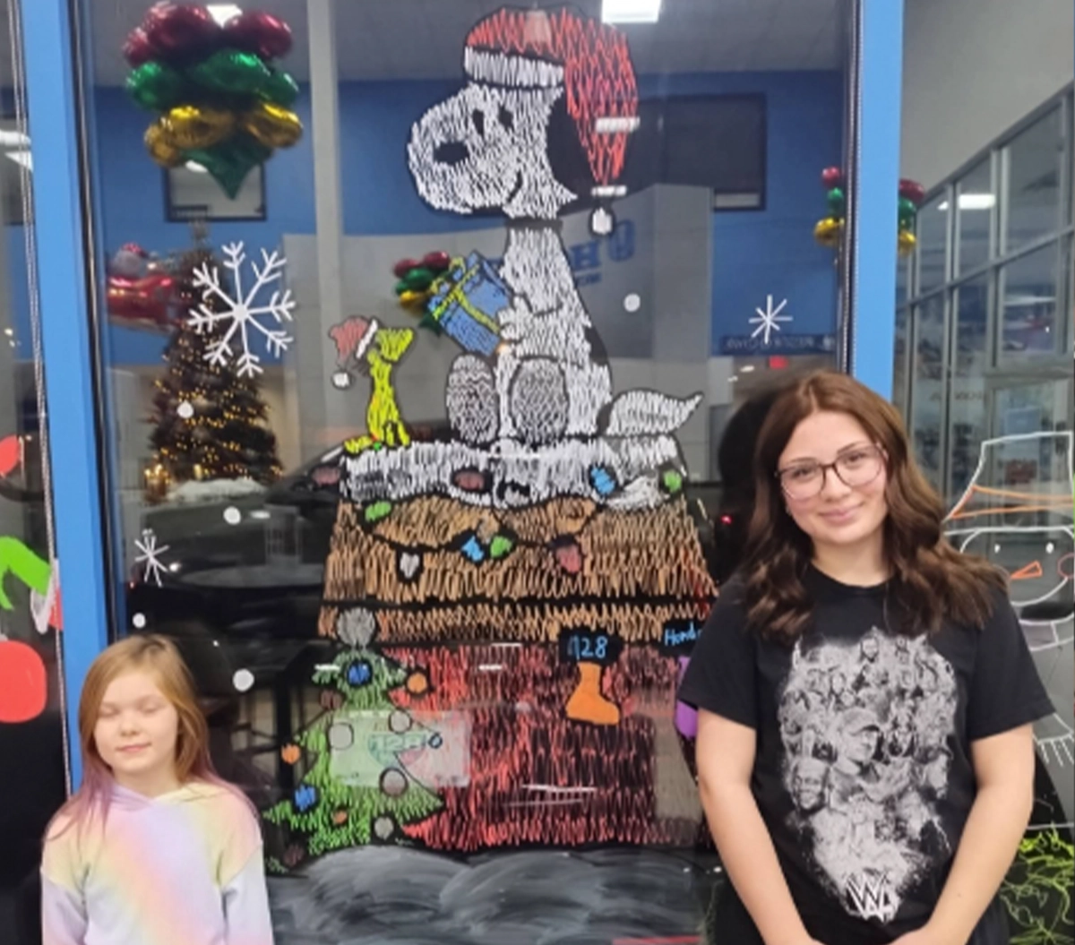 Rt 128 Honda Deck the Windows Event